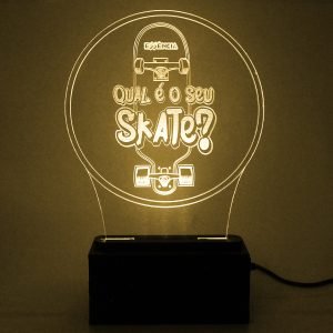 Luminária Qual é o Seu Skate c/ Controle Led 16 Cores Abajur