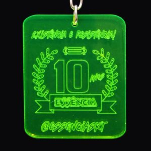 Chaveiro Essência Skateboard 10 Anos Existência Resistência